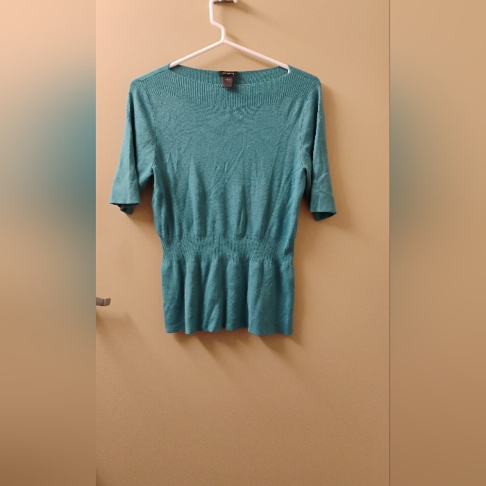 NWT Modern does 1950s Sweater Girl Ann Taylor Short Sleeve Knit Top Sz L